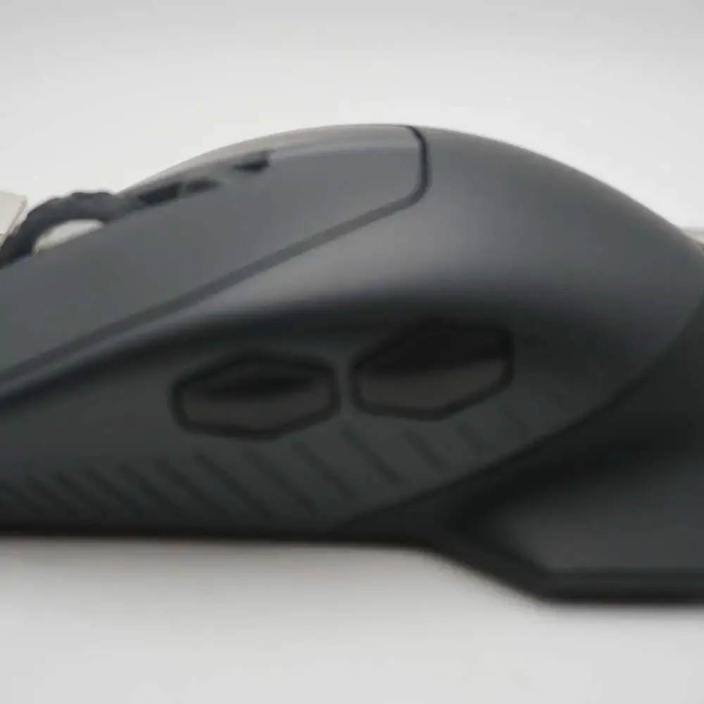 Alienware AW610M Wired/Wireless Gaming Mouse with Charging Cable and USB Dongle